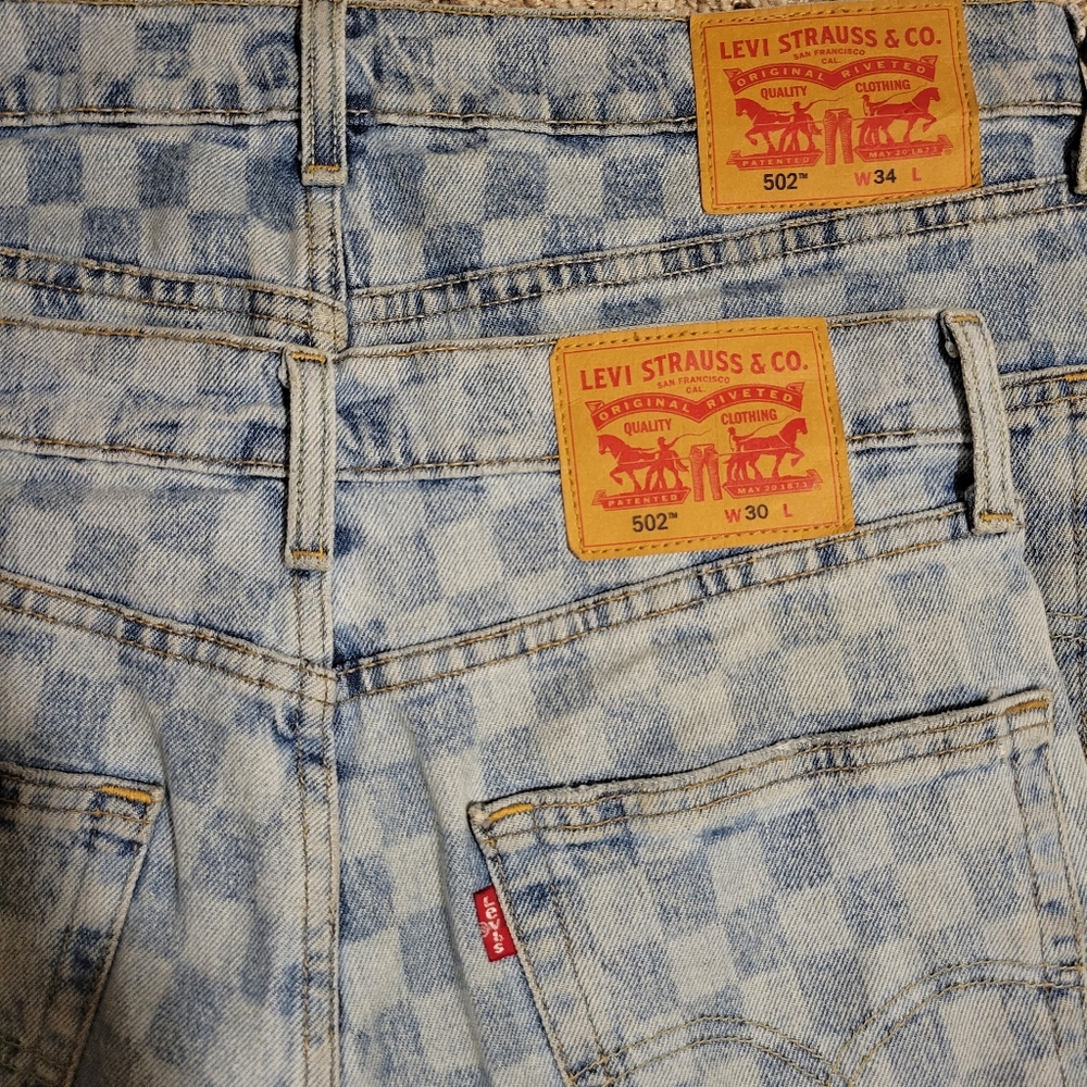 Levi's 502 tapered fit checkered shorts 👖